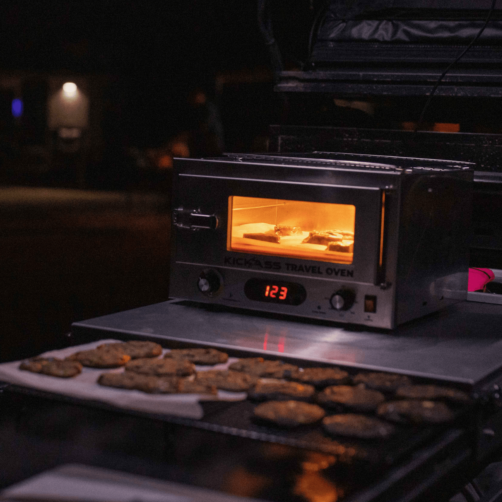 KickAss ProductsKickAss 12V 130W Portable Travel Oven with Glass Door & ThermometerKATRAVELO12GTS