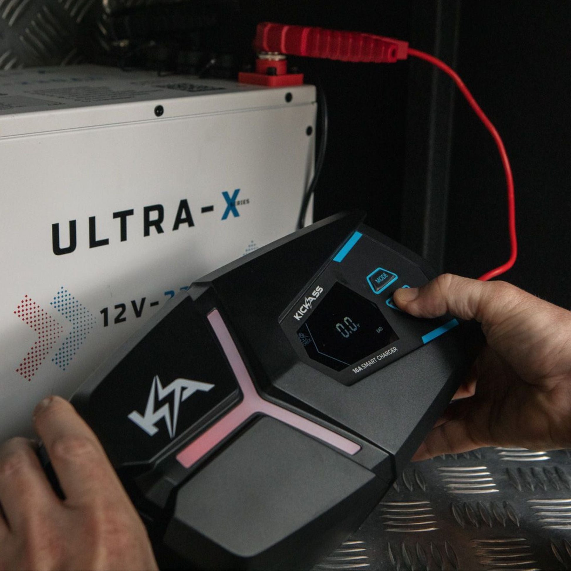 KickAss ProductsKickAss Flexicharge 12V 32A ACDC Smart Battery Charger For Lead Acid, AGM & Lithium BatteriesKACHG1232