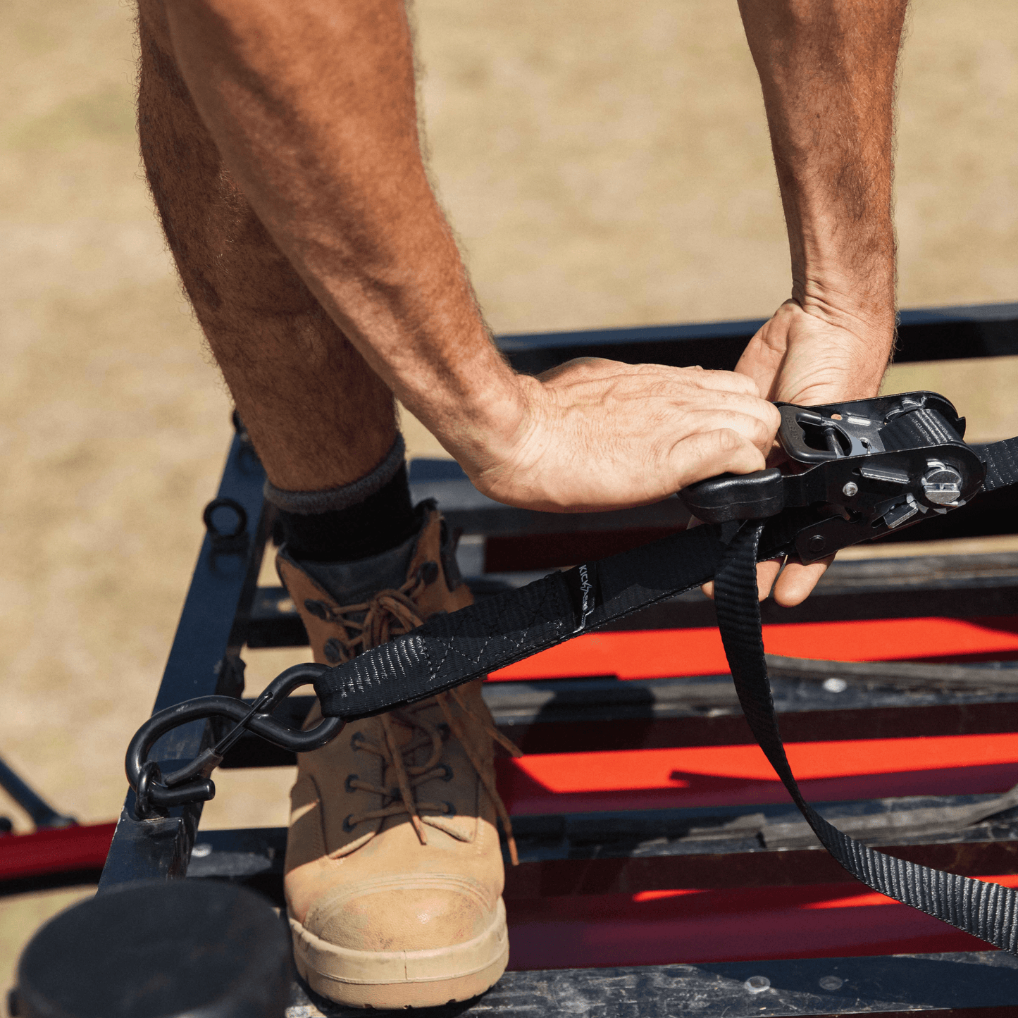 KickAss ProductsKickAss Heavy Duty Ratchet Strap Set - Pair with Tie Down Loop - 38mm x 2.5m - 750KGKARATCHETSET38X2.5