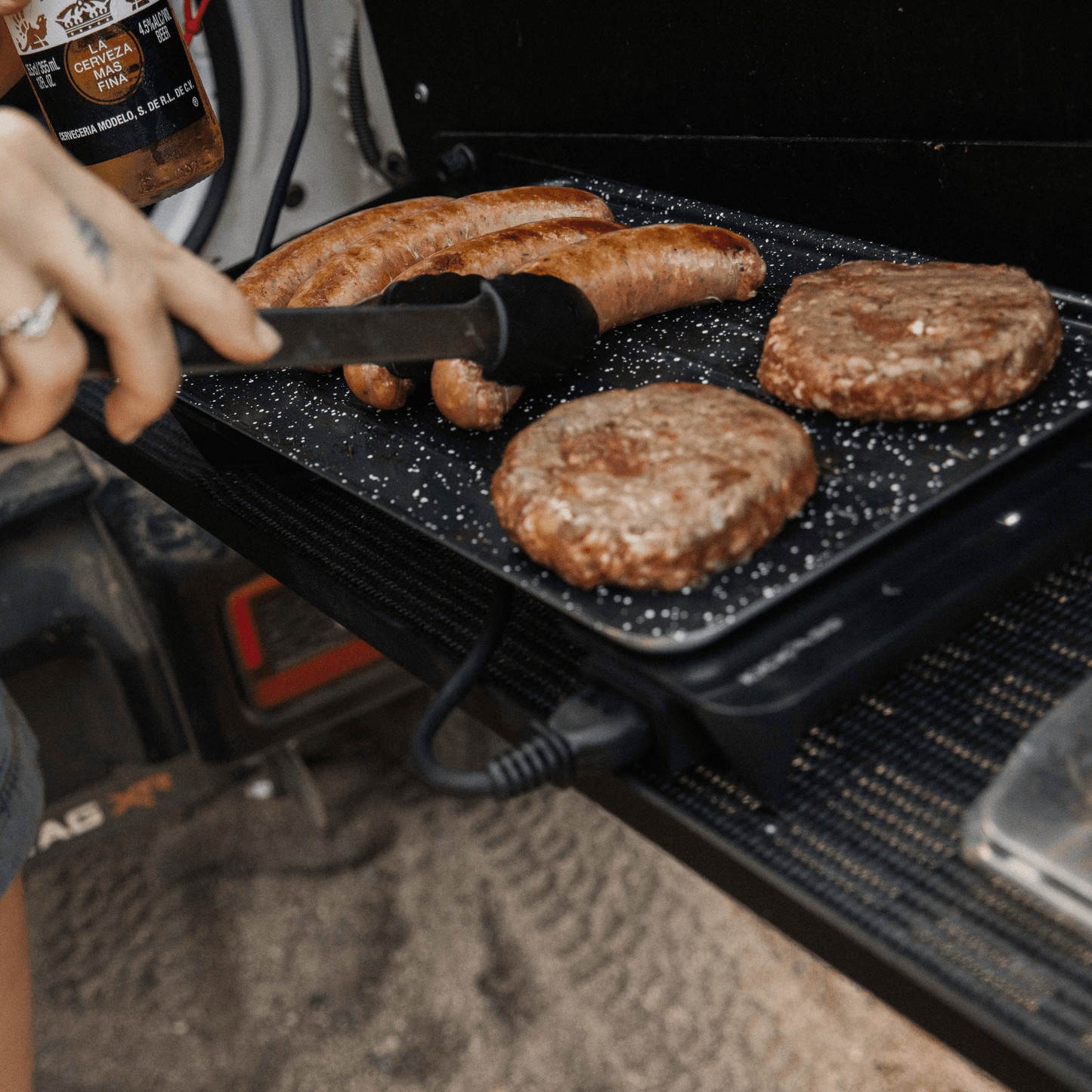 KickAss ProductsKickAss Quickfire Portable 600W Electric BBQ For CampingKA-EBBQ